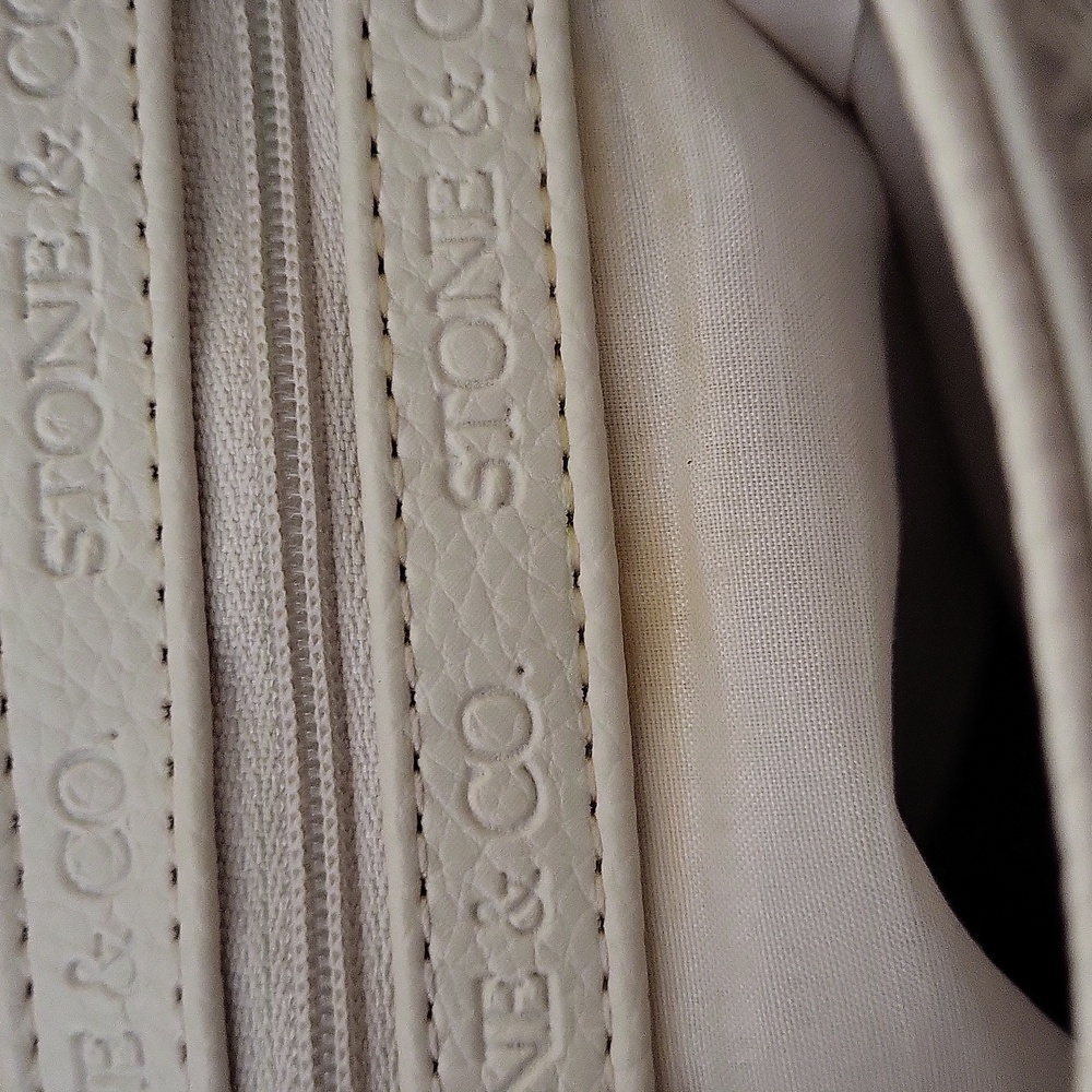 Stone & Co. Cream Leather Shoulder Bag - Picture 10 of 11
